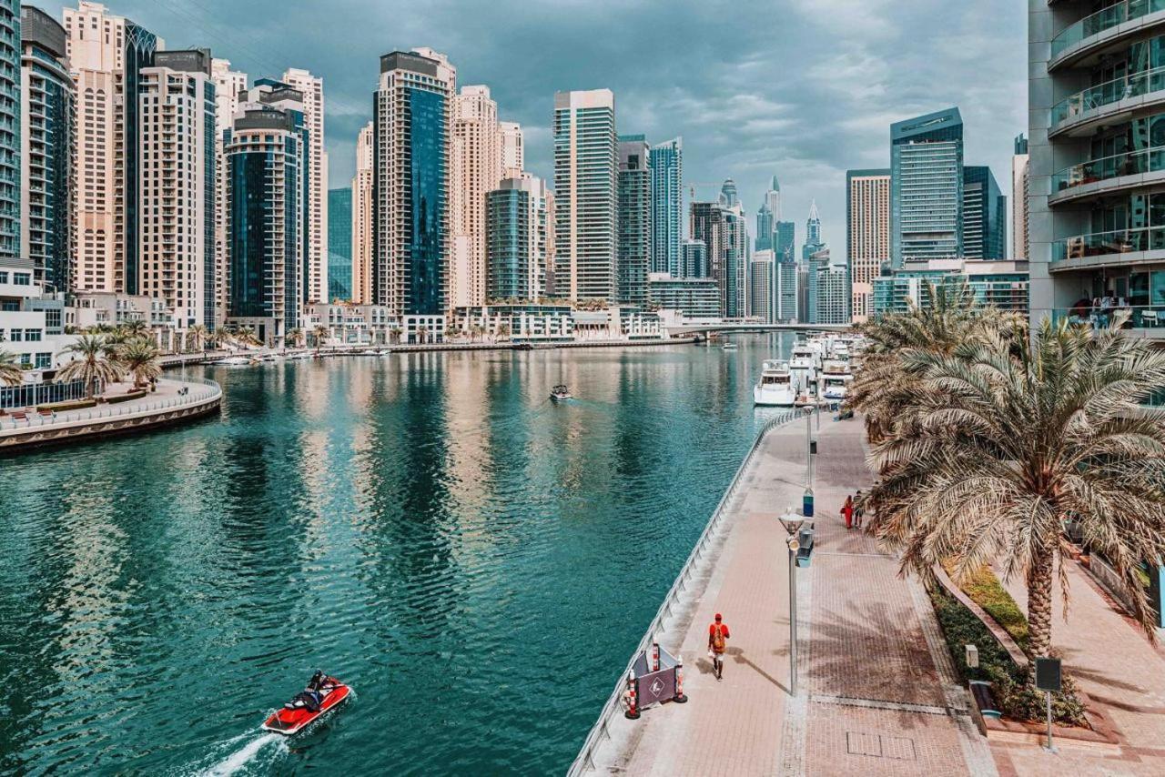 Success Luxury Apartment - 5 Min Away Marina Corniche - Free Housekeeping Provided Everyday-24-7 Staff Available For Services Dubái Exterior foto