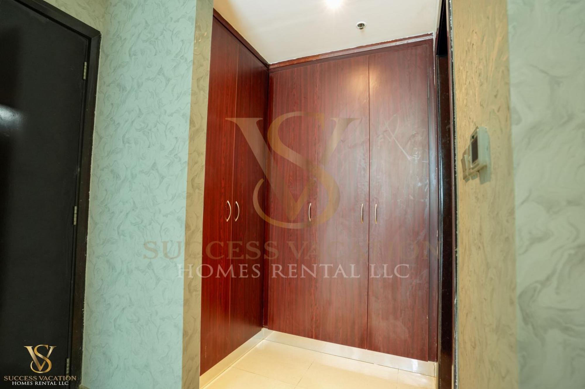 Success Luxury Apartment - 5 Min Away Marina Corniche - Free Housekeeping Provided Everyday-24-7 Staff Available For Services Dubái Exterior foto