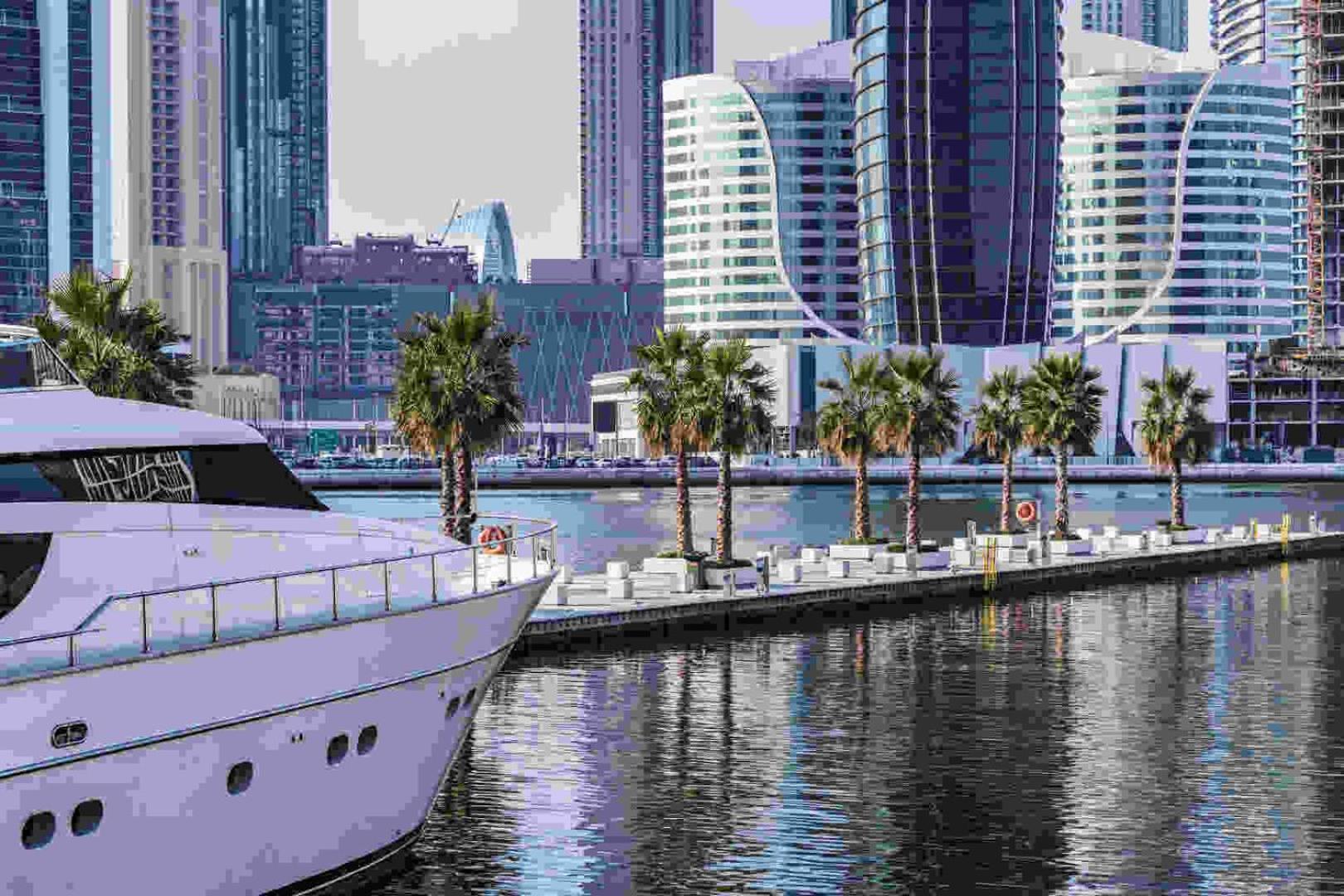 Success Luxury Apartment - 5 Min Away Marina Corniche - Free Housekeeping Provided Everyday-24-7 Staff Available For Services Dubái Exterior foto